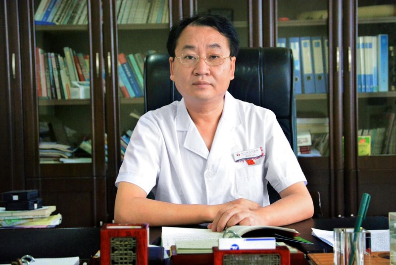 党委副书记、院长:郑水平